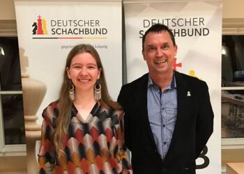 Lara Schulze mit Bundesnachwuchstrainer Bernd Vökler