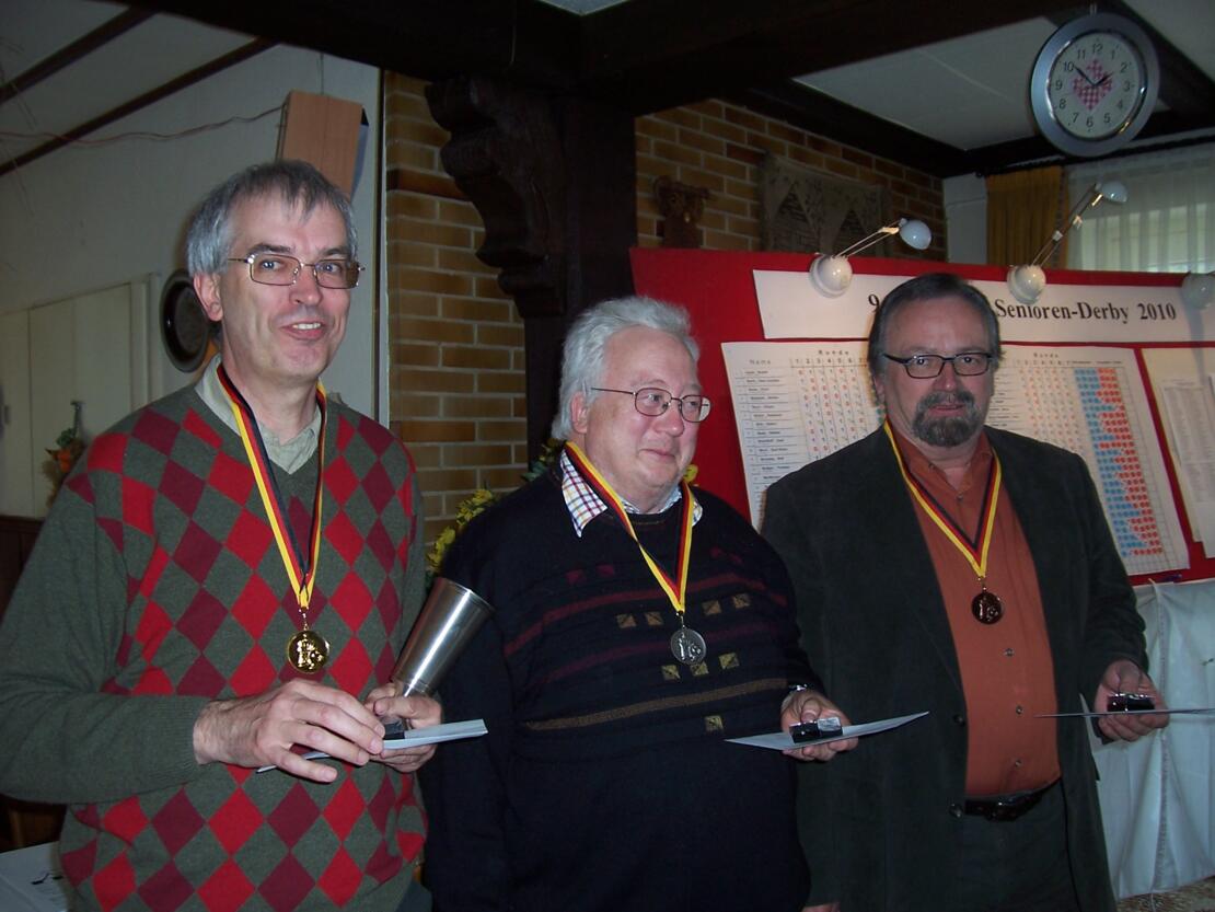 Die Sieger v.l. Josef Hülmann (1.), Josef Beutelhoff (2.), Heinz Meierhöfer (3.)
