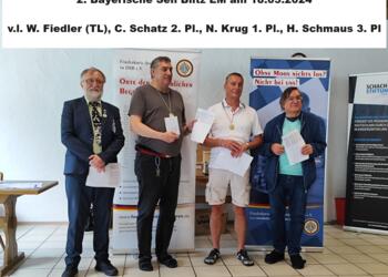 Siegerfoto: Wolfgang Fiedler (Turnierleiter), Christian Schatz (2.), Norbert Krug (1.) und Horst Schmaus (3.)