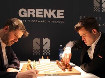 Peter Swidler und Magnus Carlsen