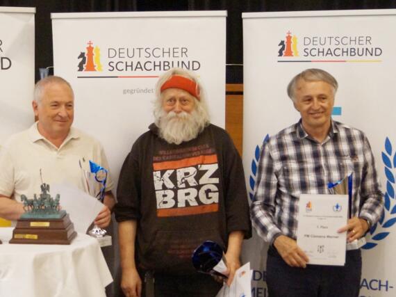 Kategorie 65+: Jewgenij Schewelewitsch (2.), Ralf-Axel Simon (1.), Clemens Werner (3.)