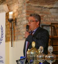 DSB-Präsident Ullrich Krause bei der Siegerehrung der Blitzschachmeisterschaften