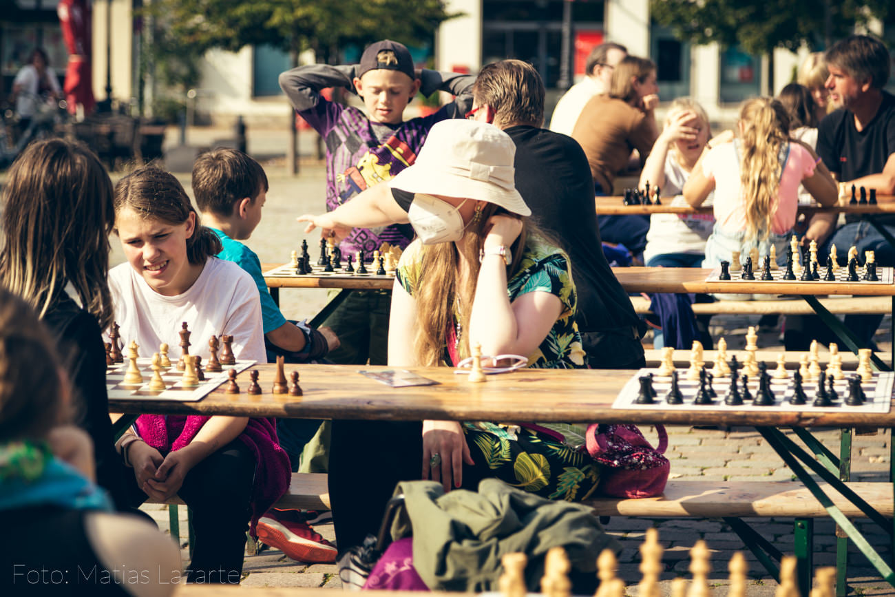 FASZINATION SCHACH MIT GM SEBASTIAN SIEBRECHT – Uedemer Schachklub 1948 e.V.